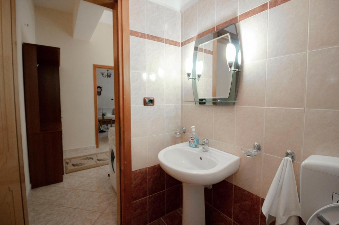 Artur'S Apartment 2 Αργυρόκαστρο Εξωτερικό φωτογραφία